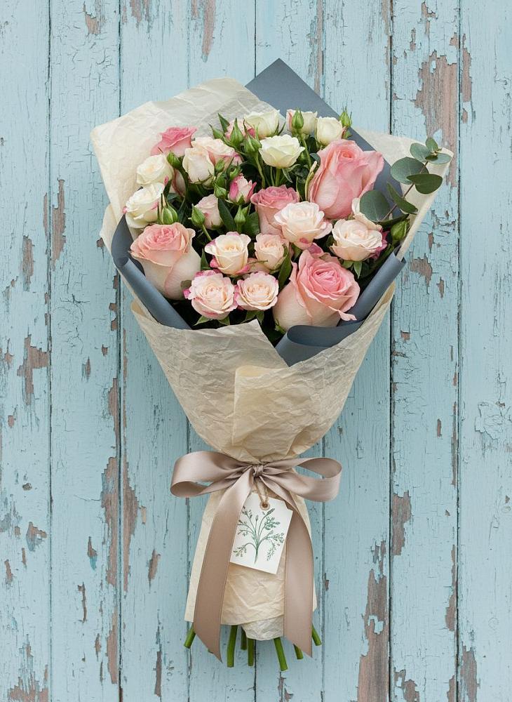 Букет цветов из: Розы в Сычево