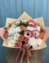 Букет цветов из:  Розы, Герберы и Хризантемы в Сычево