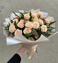 Букет Кремовые розы Латте в Сычево