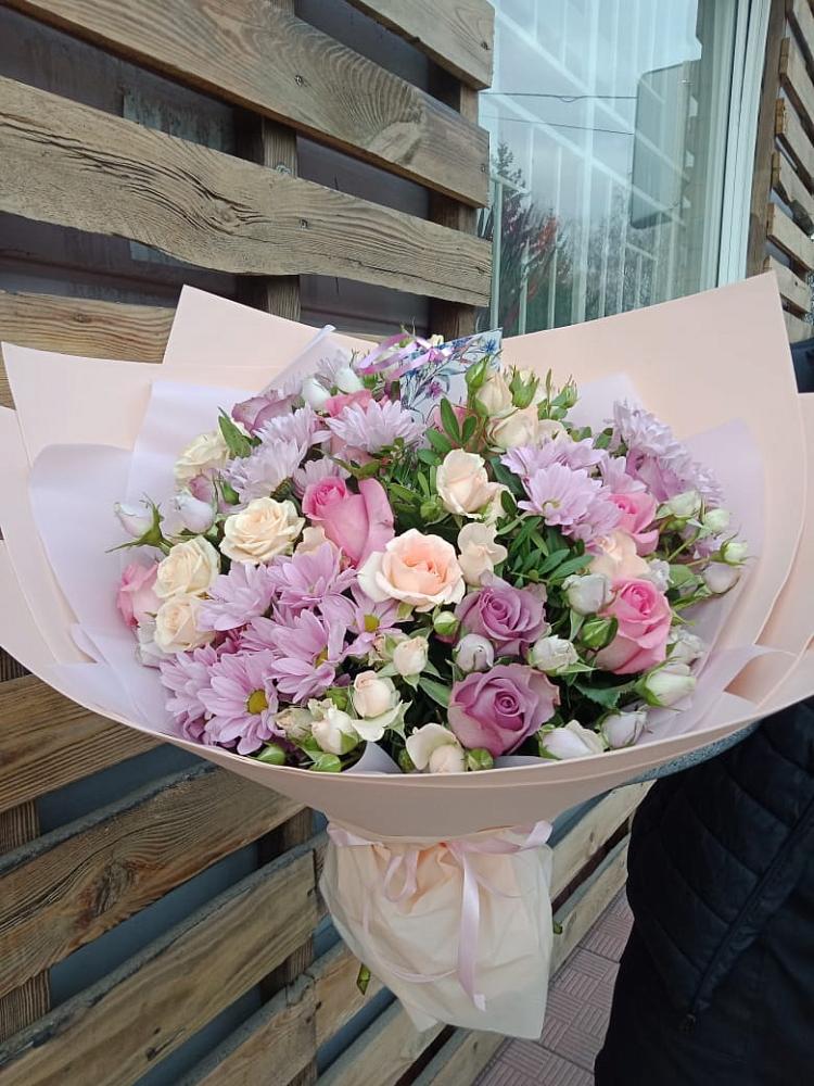 Букет цветов из: Розы и Хризантемы в Сычево