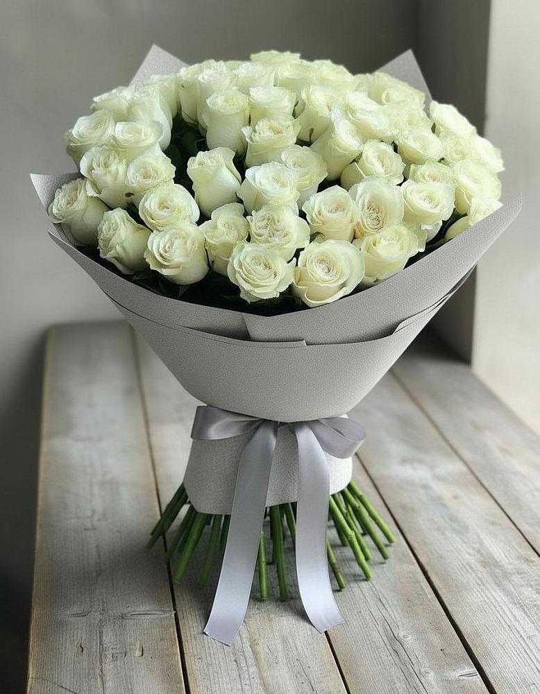 Букет 35 Белых роз в Сычево