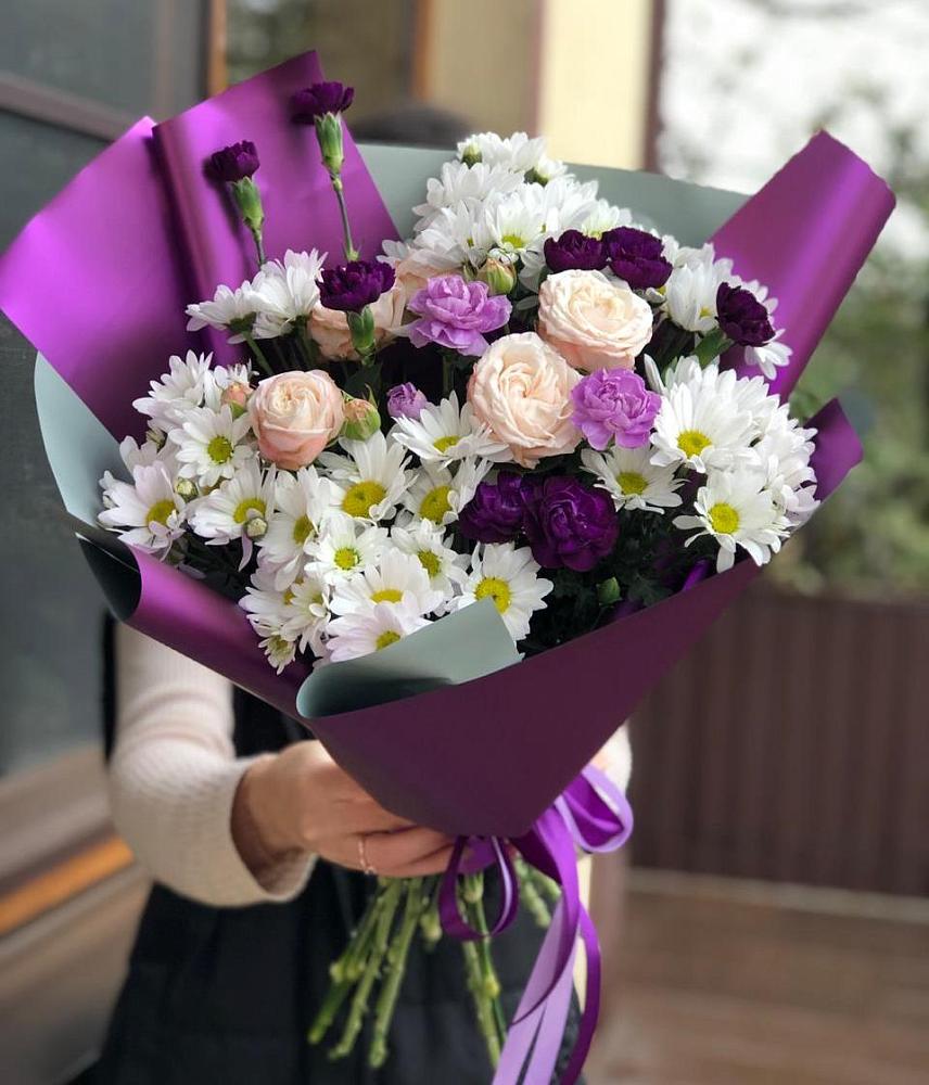 Букет цветов из: Хризантемы, Гвоздики и Розы в Сычево