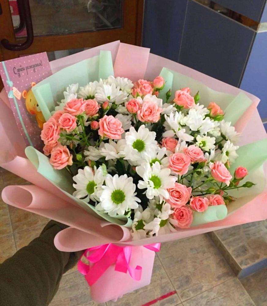 Букет цветов из: Розы и Хризантемы в Сычево