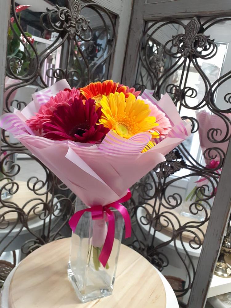 Букет цветов из: Герберы в Сычево