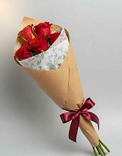 Букет цветов из:  Розы в Сычево