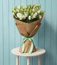 Букет цветов из:  Лизиантусы в Сычево