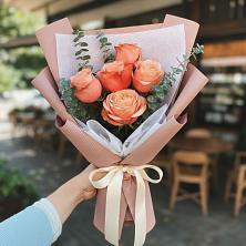 Букет цветов из:  Розы в Сычево