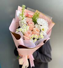 Букет цветов из:  Хризантемы и Розы в Сычево