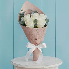 Букет цветов из:  Розы в Сычево
