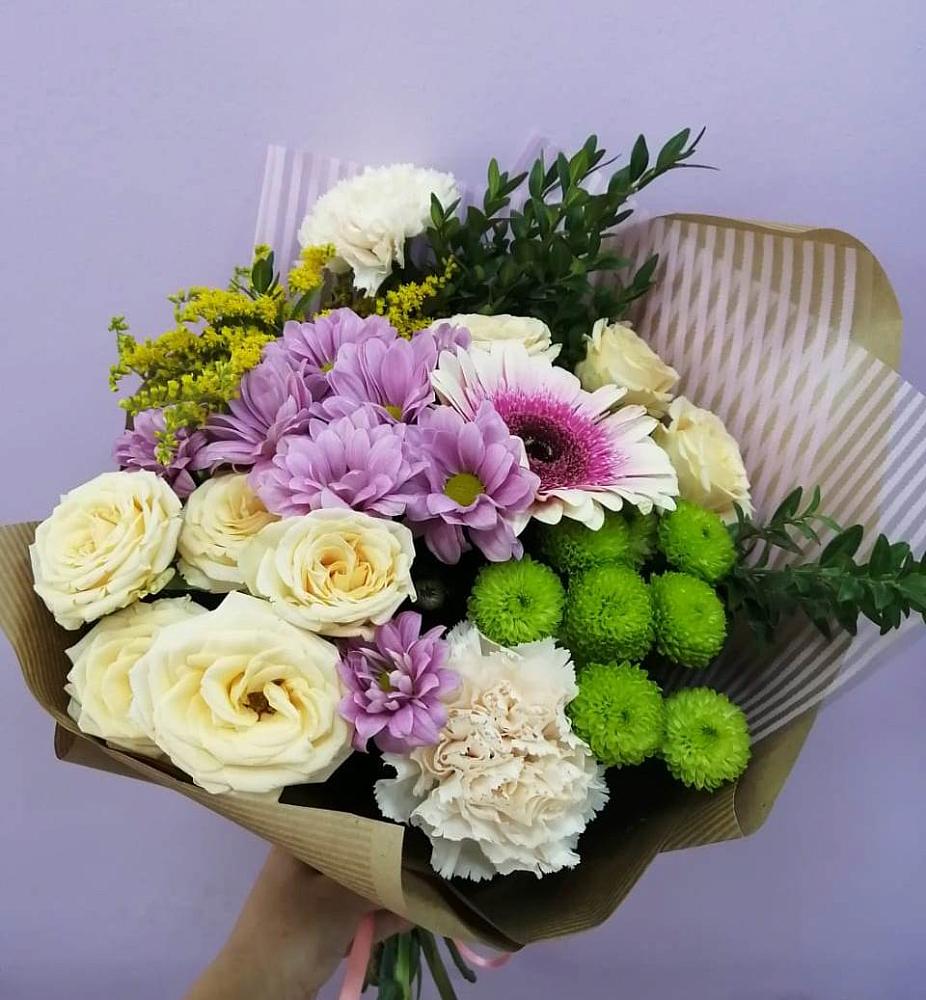 Букет цветов из: Хризантемы, Розы, Гвоздики и Герберы в Сычево