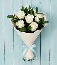 Букет цветов из:  Розы в Сычево