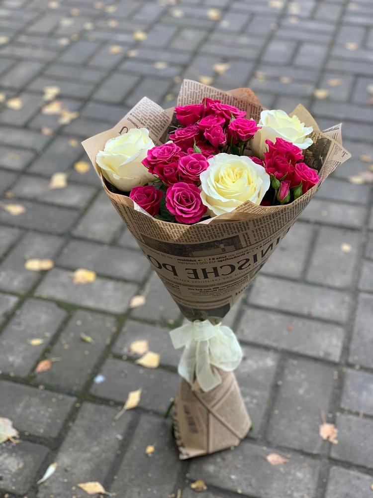 Букет цветов из: Розы в Сычево