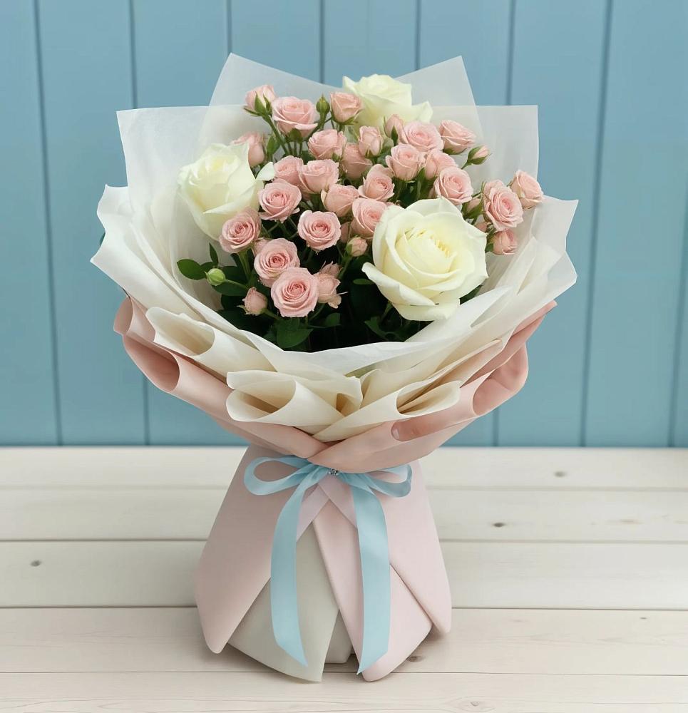 Букет цветов из: Розы в Сычево