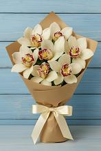 Букет цветов из:  Орхидеи и Розы в Сычево